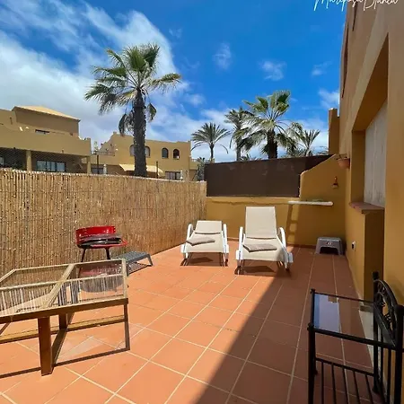 B-rent Mariposa Private Garden * Corralejo