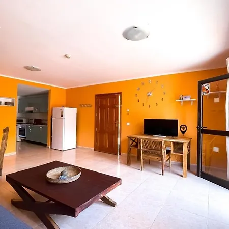 B-rent Mariposa Private Garden Corralejo